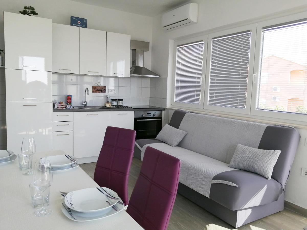 Apartmani Radic Primošten Kültér fotó
