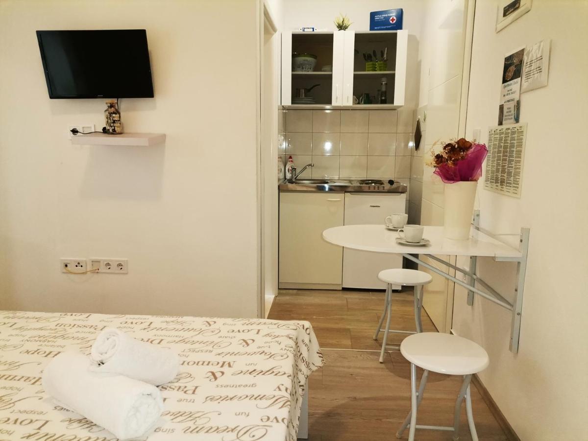 Apartmani Radic Primošten Kültér fotó